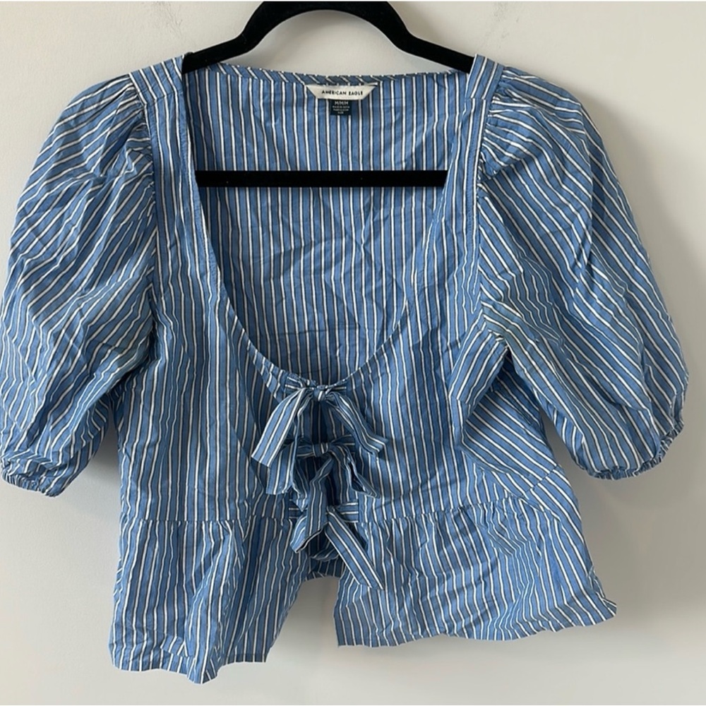AE Puff Sleeve Tie Front Top - M - Picture 3 of 4
